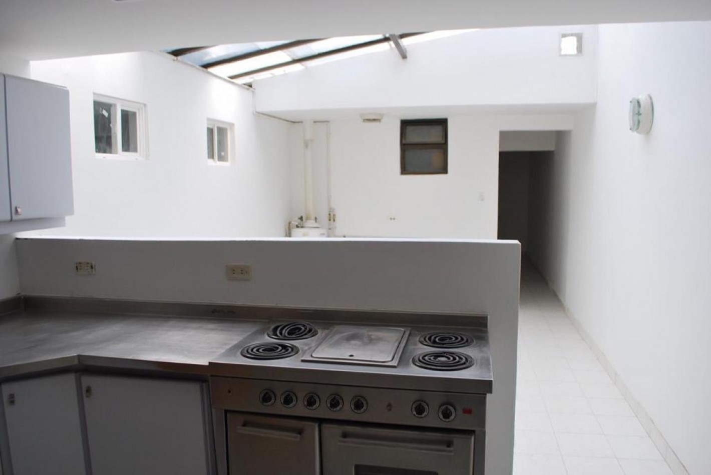 ARRIENDO CASA PASADENA 260 m