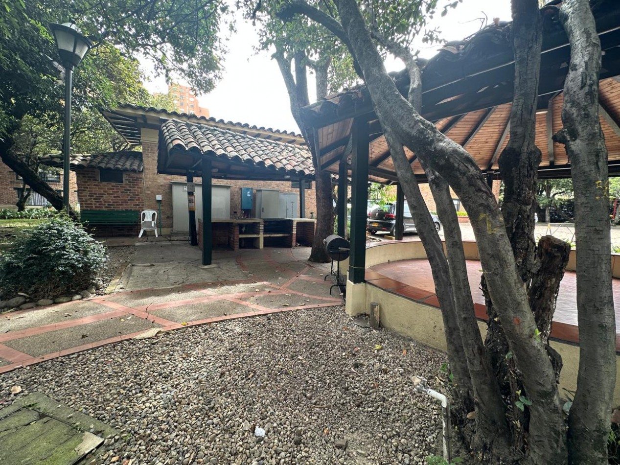 VENDO APARTAMENTO EXTERIOR SOTILEZA RODEADO DE VERDE